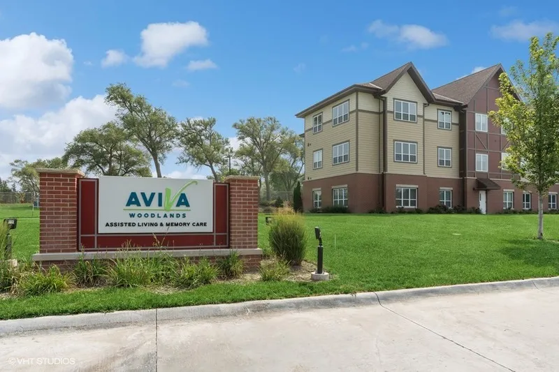 Aviva Woodlands Gallery Photo3 Assisted Living & Memory Care
